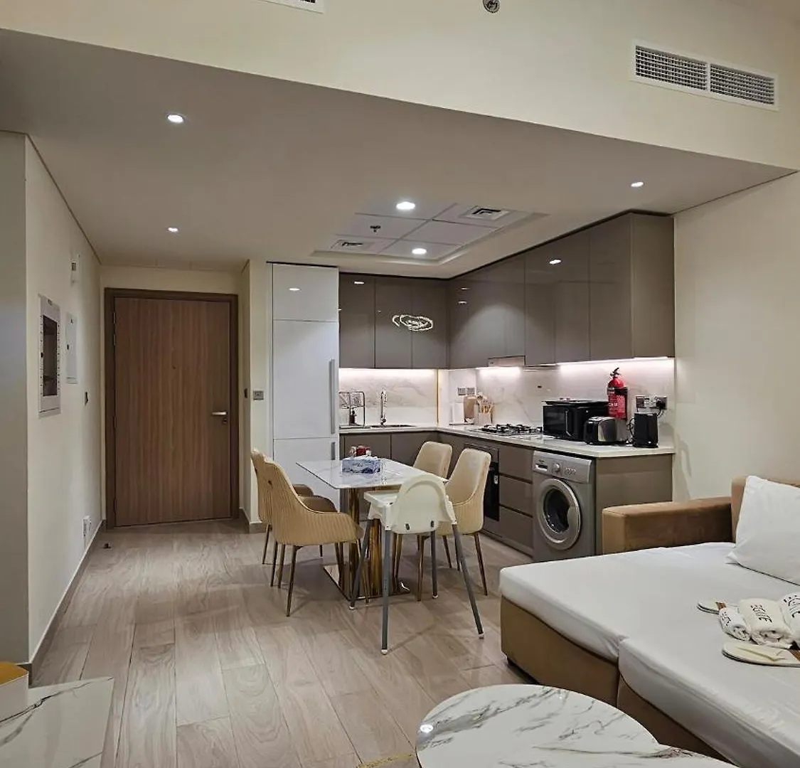 Egate - Dubai - 1 Bedroom - 1St Floor With Terrace 36-110 location